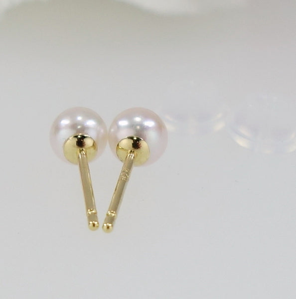 Ｋ18　アコヤ真珠　ピアス　3.5ｍｍ